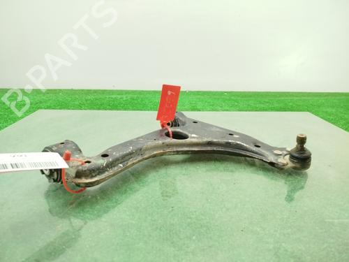Used Right front suspension arm OPEL ASTRA G Hatchback (T98) [1998-2009]  29575268