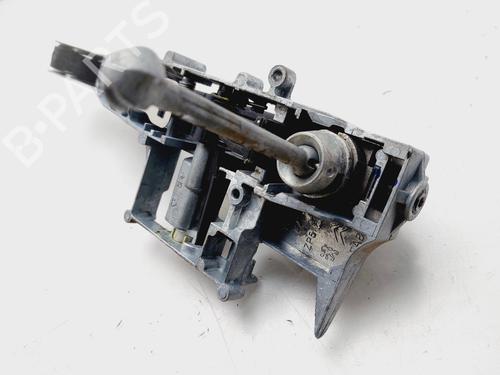 Front left exterior door handle PEUGEOT 2008 I (CU_) 1.5 BlueHDI 100 | BP23254171C128