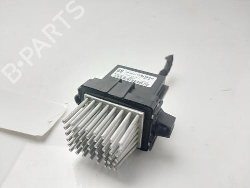 Varmeblæsermodstand CHRYSLER VOYAGER IV (RG, RS) 2.5 CRD (141 hp) 30553729