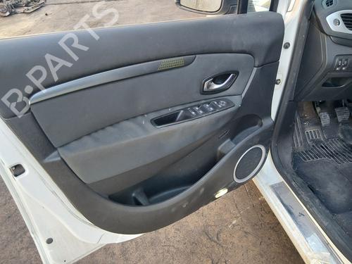 Right front window switch RENAULT GRAND SCÉNIC III (JZ0/1_) | BP37184708I26 - Image 10