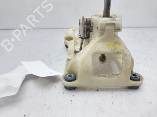 Gear lever HYUNDAI COUPE II (GK) 1.6 16V | BP12416389M90 