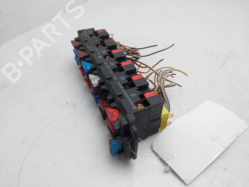 Fuse box MERCEDES-BENZ C-CLASS (W202) C 200 D (202.120) | BP30355478E1