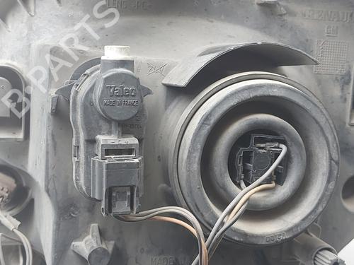 Højre forlygte RENAULT TRAFIC II Platform/Chassis (EL) 2.0 dCi 90 (EL0H, EL00, EL01, EL0M, EL0P, EL0S) | BP38605337C29 - Image 2
