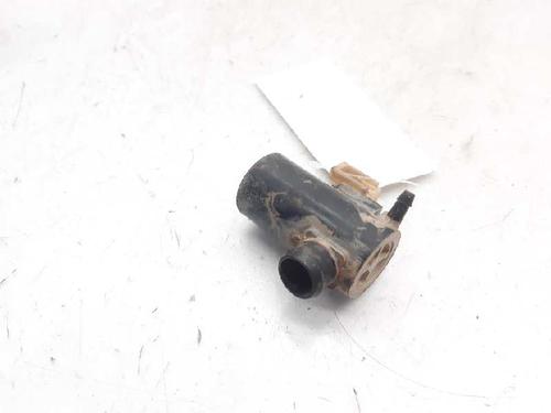 Used Washer pump SUZUKI GRAND VITARA II (JT, TE, TD) 1.9 DDiS All-wheel Drive (JT419, TD44, JB419WD, JB419XD,... (129 hp) 13997533