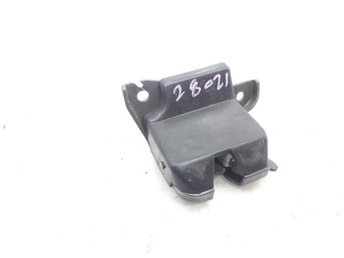Used Tailgate lock HYUNDAI ACCENT I (X-3) 1.3 i 12V (84 hp) 12408295