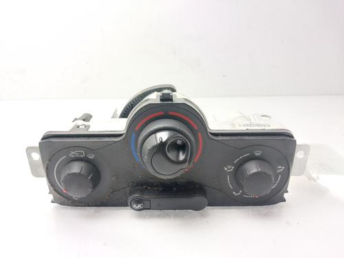 Used Climate control RENAULT KANGOO / GRAND KANGOO II (KW0/1_) [2008-2026]  30847218