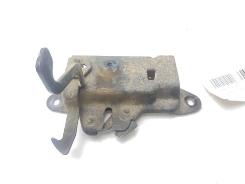 Used Hood lock MITSUBISHI GALLOPER (JK-01) 2.5 TD intercooler (99 hp) 29604154