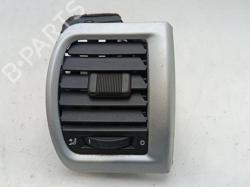 Used Air vent SKODA FABIA I (6Y2) 1.4 (60 hp) 32228077