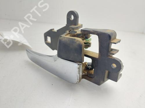 Højre bagtil invendig håndtag Højre bagtil invendig håndtag MITSUBISHI OUTLANDER II (CW_W) [2005-2012] 33890697 33890697