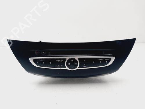 Used Radio RENAULT LAGUNA III Grandtour (KT0/1) 2.0 16V (KT0F, KT0W) (140 hp) 31373806