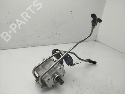 Used Fuel pump VW GOLF V (1K1) [2003-2010]  32408031