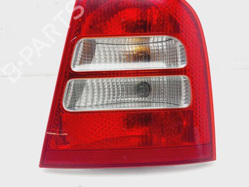 Used Right taillight SKODA OCTAVIA I (1U2) 1.6 (102 hp) 18052224