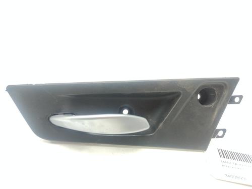 Venstre bak invendig håndtak BMW X3 (E83) 2.0 d (150 hp) 24948879