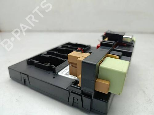 Fuse box SKODA SUPERB II (3T4) 2.0 TDI 16V | BP40077290E1 - Image 4