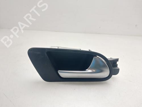 Used Front right interior door handle Front right interior door handle 37152961 37152961