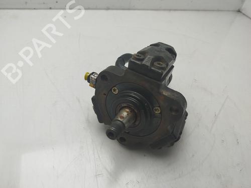 Bomba injectora ALFA ROMEO 147 (937_) 1.9 JTDM (937.AXD1A, 937.AXV1A, 937.BXB1A) (115 hp) 32371690