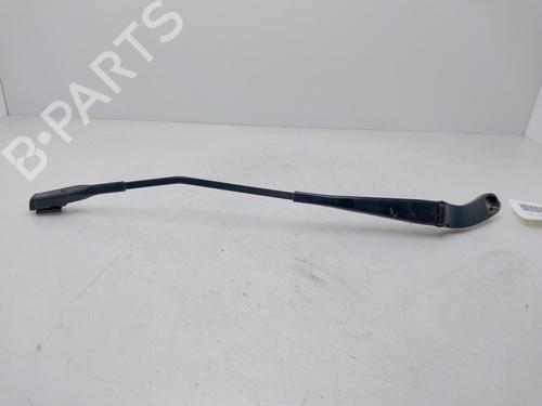 Used Front windshield wiper arm Front windshield wiper arm AUDI A4 B8 (8K2) 2.0 TDI (120 hp) 34003896 34003896