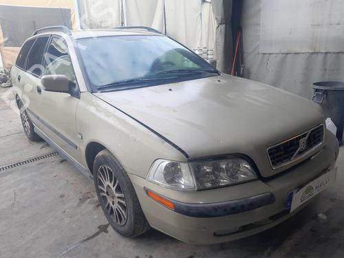 Instrument cluster VOLVO V40 Estate (645) 1.8 i | BP16683670C47 