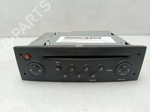 Used Radio RENAULT CLIO III Grandtour (KR0/1_) 1.5 dCi (KR0F) (86 hp) 29288609