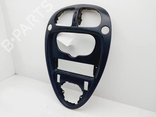 Middle console CITROËN XSARA PICASSO (N68) 2.0 HDi | BP31305874I22