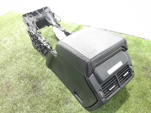Used Armrest / Center console LAND ROVER RANGE ROVER EVOQUE (L538) 2.2 D (150 hp) 7153259