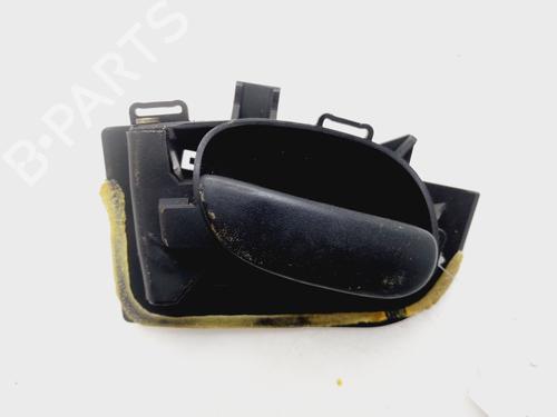 Venstre foran invendig håndtak PEUGEOT 206 Hatchback (2A/C) [1998-2012]  30504724