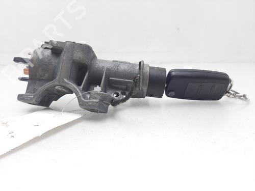 Clé de contact SKODA FABIA I (6Y2) 1.4 (60 hp) 17148027