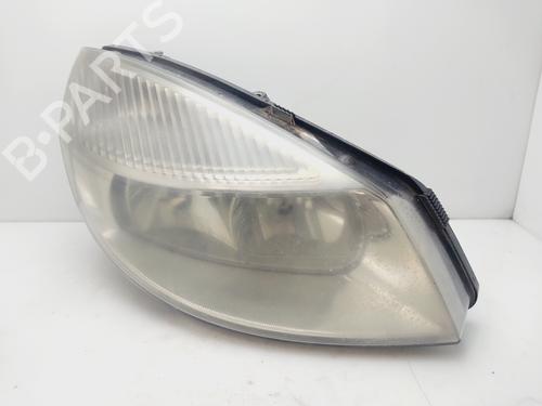 Phare droit RENAULT SCÉNIC II (JM0/1_) 1.9 dCi (JM0G, JM12, JM1G, JM2C) (120 hp) 32134526