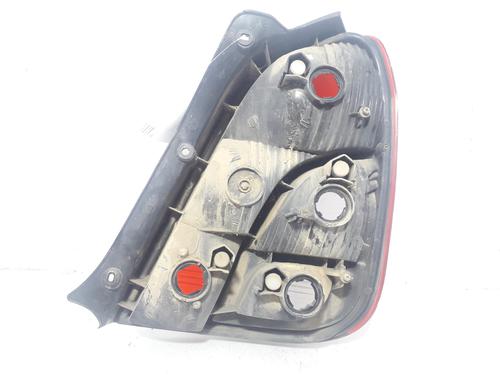 Left taillight KIA CARENS II MPV (FJ) 1.8 | BP8302449C34 