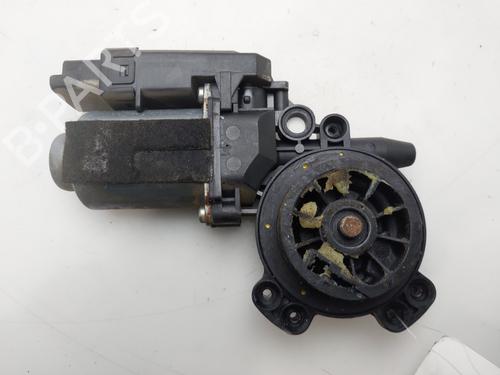 left-rear-window-motor-renault-megane-ii-saloon-lm01_-2003-34126735 main image