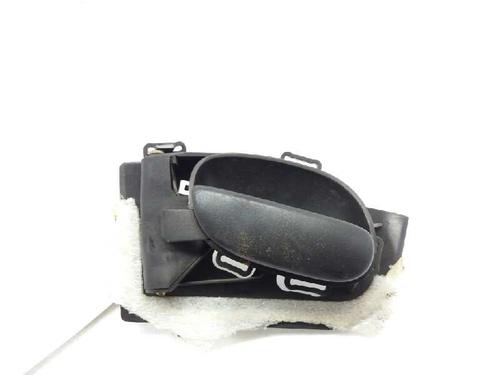 Used Front left interior door handle PEUGEOT 206 Hatchback (2A/C) 1.9 D (69 hp) 3307693