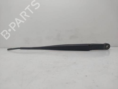 Used Front windshield wiper arm Front windshield wiper arm HONDA ACCORD VII (CL, CN) 2.2 i-CTDi (CN1) (140 hp) 39532393 39532393