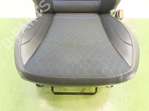 Right front seat SSANGYONG XLV SUV e-XGi 160 | BP36436733C16 - Image 5