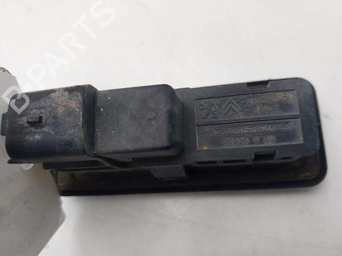 Tailgate handle CITROËN C4 CACTUS 1.2 VTi 82 | BP34173912C132 - Image 3