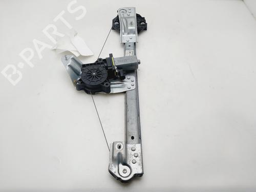 rudehejsemekanisme-hjre-foran-dacia-sandero-ii-2012-32468003 main image