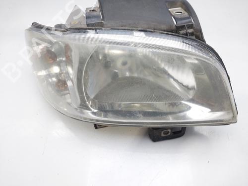 Used Right headlight SEAT IBIZA II (6K1) 1.4 i (60 hp) 12582168