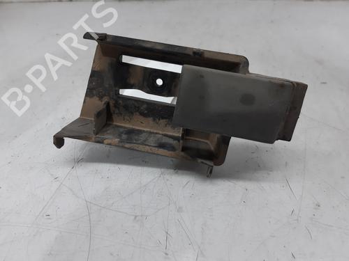Venstre fortil invendig håndtag RENAULT RAPID Box Body/MPV (F40_, G40_) 1.6 D (F404) (55 hp) 12401751