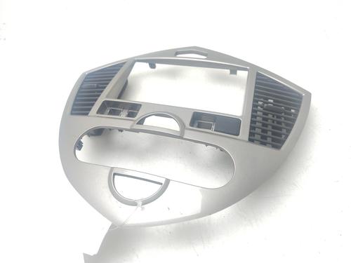 Used Middle console KIA CARENS I MPV (FC, FJ) 2.0 CRDi (113 hp) 30492564