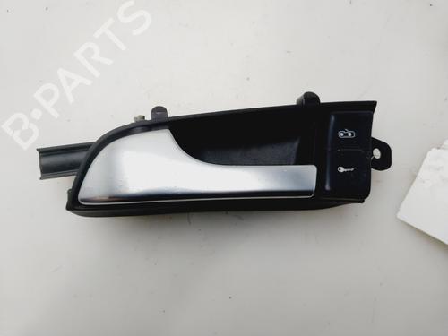 Used Front left interior door handle AUDI A3 (8P1) [2003-2013]  30966678