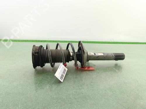 Used Right front shock absorber SKODA OCTAVIA III Combi (5E5, 5E6) [2012-2020]  27334254