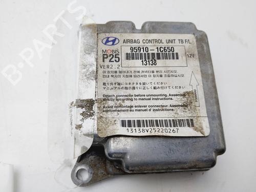Airbag module HYUNDAI GETZ (TB) 1.5 CRDi (88 hp) 20887635