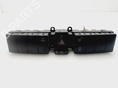 Used Warning switch MERCEDES-BENZ C-CLASS Coupe (CL203) C 220 CDI (203.708) (150 hp) 31029040