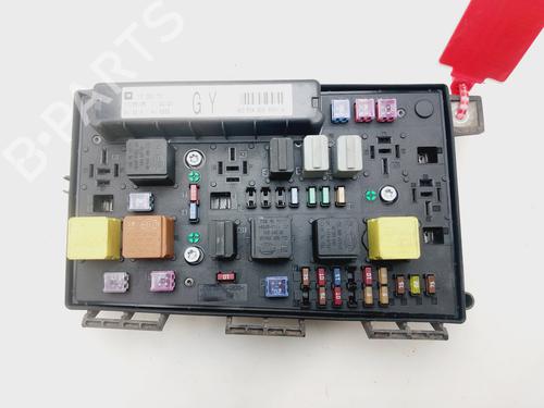 Zekeringkast OPEL ASTRA H (A04) [2004-2014]  29705792