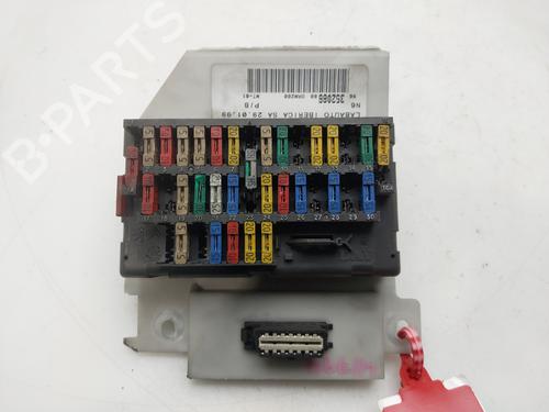 Used Fuse box Fuse box CITROËN XSARA (N1) 1.9 TD (90 hp) 35749912 35749912