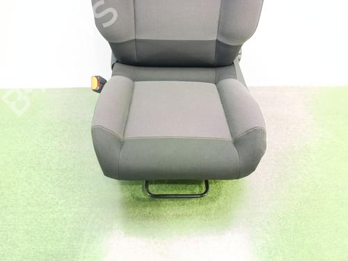 Left front seat CITROËN C3 III (SX)  | BP32366672C15 