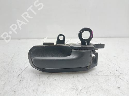 Højre bagtil invendig håndtag TOYOTA YARIS (_P1_) 1.4 D-4D (NLP10_, NLP10R) (75 hp) 15801954