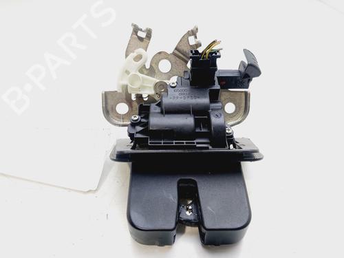 Used Tailgate lock AUDI A3 (8V1, 8VK) 2.0 TDI (150 hp) 25798692