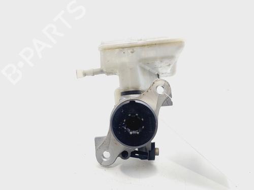 Used Brake master cylinder AUDI A3 (8V1, 8VK) 2.0 TDI (150 hp) 26944331