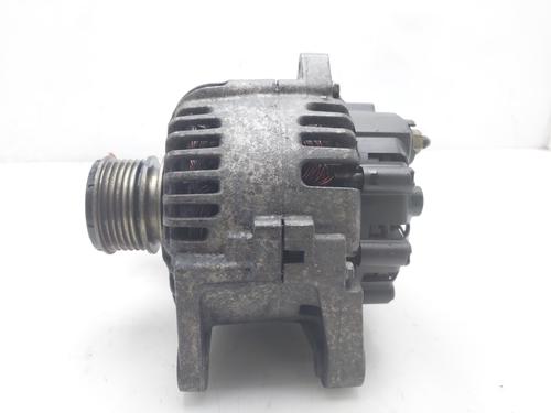 Alternador RENAULT CLIO II (BB_, CB_) 1.5 dCi (B/CB07) (65 hp) 8200290215 |