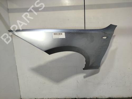 Guarda-lamas esquerdo Guarda-lamas esquerdo BMW 1 (E87) 118 d (143 hp) 32736505 32736505